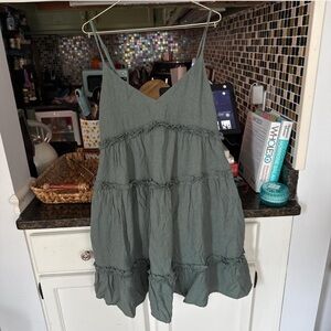 Trixxi Green Sleeveless Dress